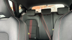 Renault Captur 1.3 Mild hybrid 140 R.S. Line 5dr Petrol Hatchback